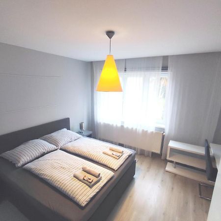 Alisa Apartments Kostomlaty nad Labem Ngoại thất bức ảnh