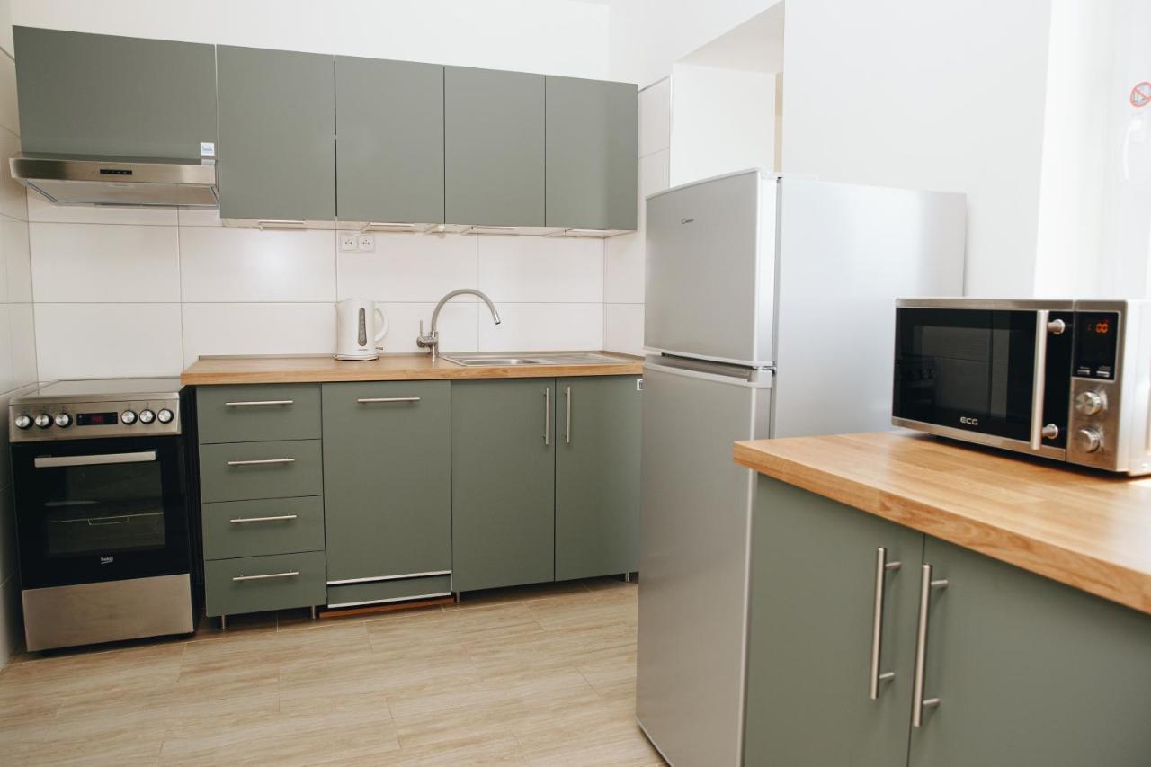 Alisa Apartments Kostomlaty nad Labem Ngoại thất bức ảnh
